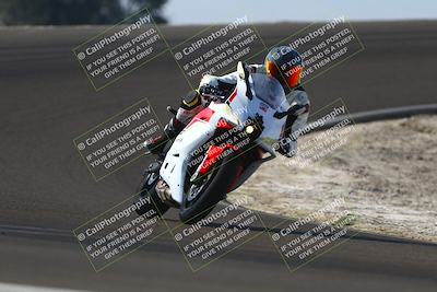 media/Nov-02-2025-Lets Ride (Sun) [[f7a3caa734]]/B Group/1220pm (Turn 2 Outside)/